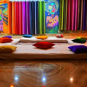 https://gypsy-diaries-varanasi.hotels-varanasi.com